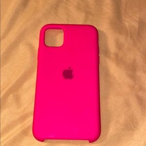 brand new apple phone case in great condition!